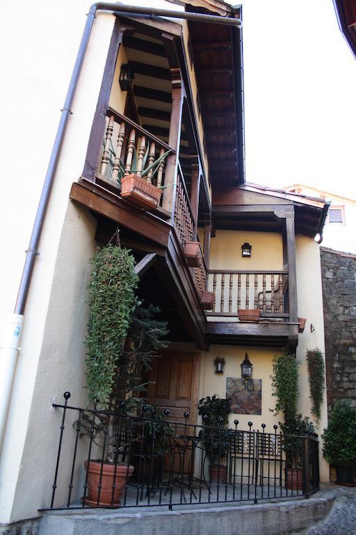 Hosteria La Antigua Hotel Potes Exterior photo